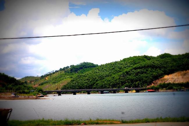 Du Lịch Hà Nội - Đền Cửa Ông - Đền Cô Bé Cửa Suốt - Chùa Cái Bầu 